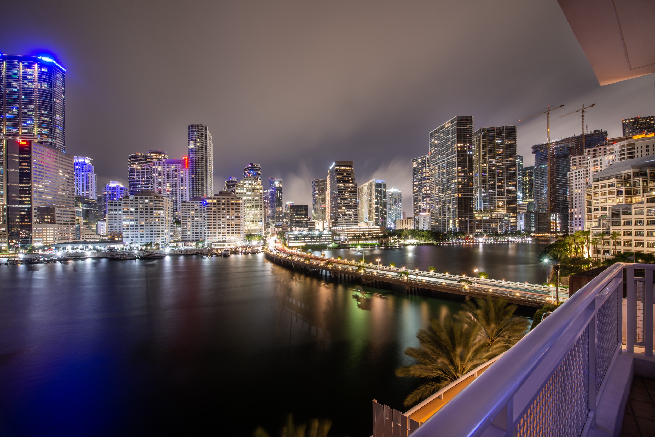 5 Reasons to Invest and Move to Miami's Brickell Neighborhood