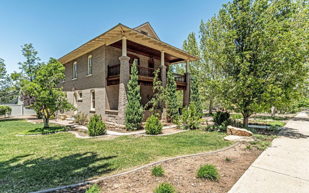 Featured Communities Brenda Ciminski