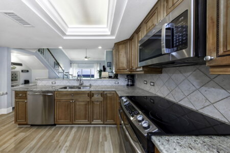 Gulf Front Condo with community dock on Intra-coastal